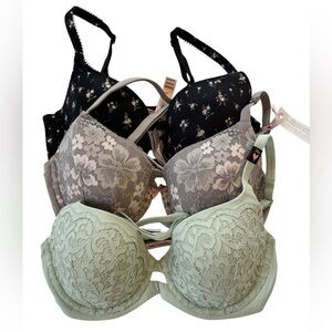 Victoria’s Secret bras- 3 NWT